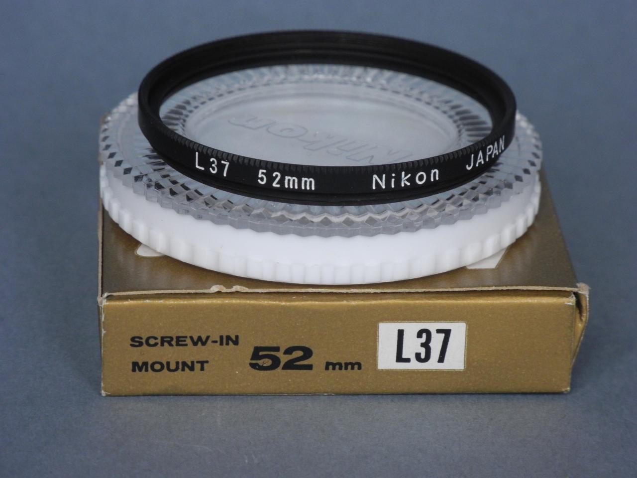 *Nikon SCREW-IN L37 52mm*