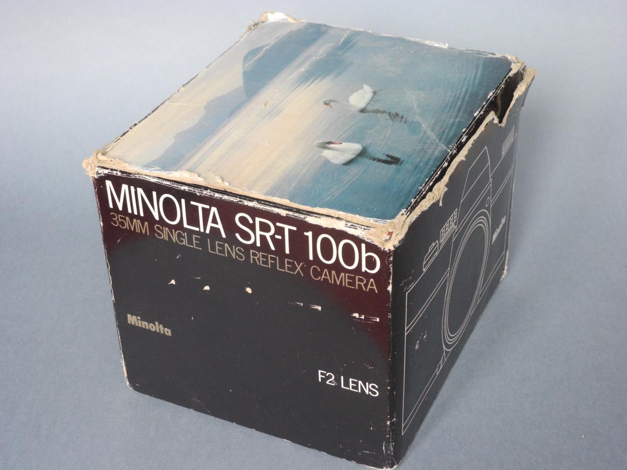 *Boite SR-T 100b Minolta*