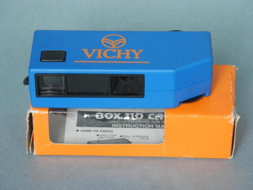 *Box-110camera Vichy*
