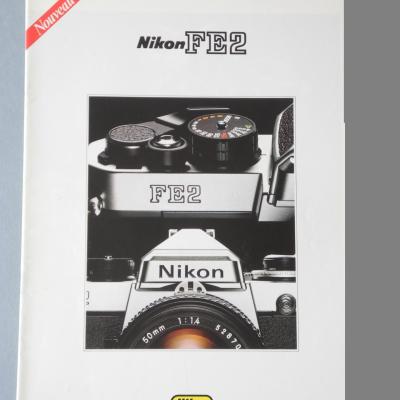 *Brochure Nikon FE2 * 19 Pages *