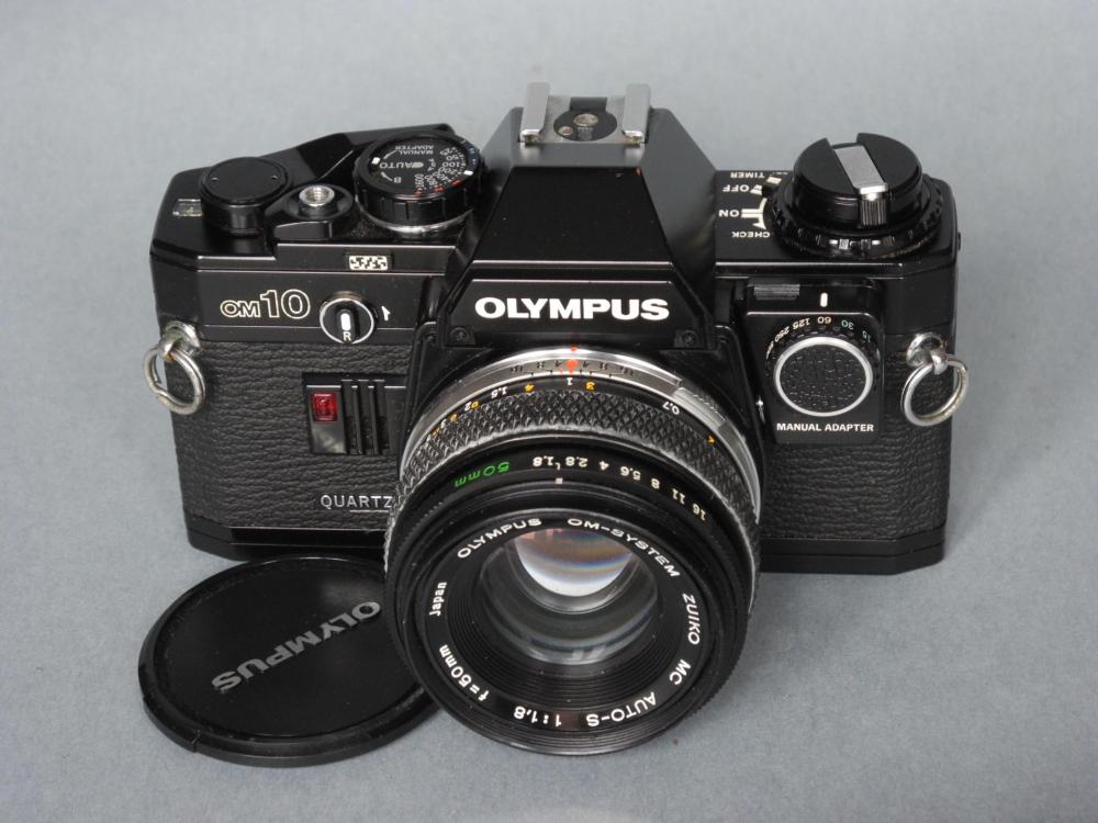 Olympus OM 10 Quartz