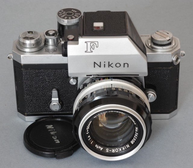 *Nikon F Photomic 1962 *serial 64xxxxx un des toutes premier avec le logo Nippon Kogaku*