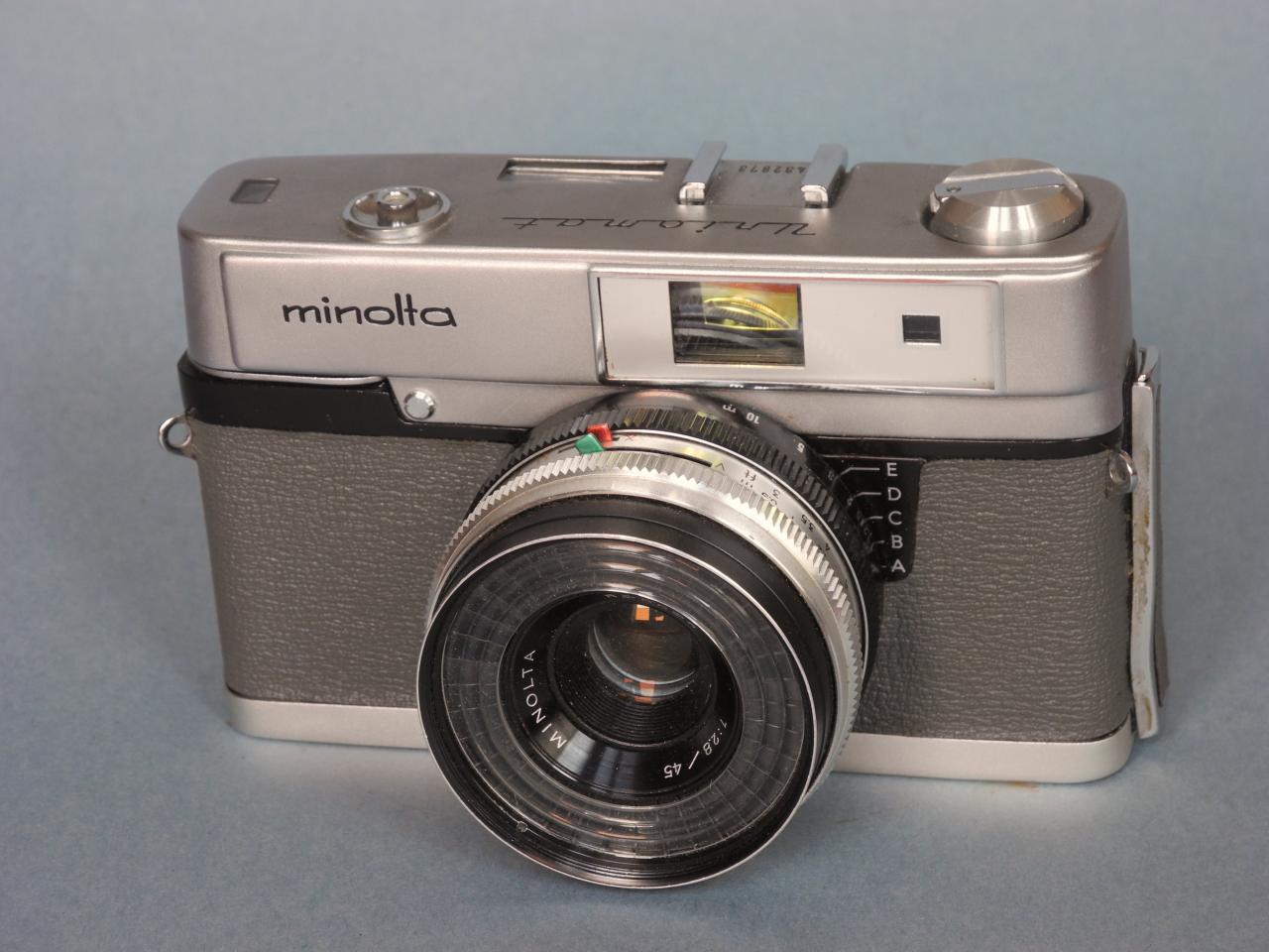 *Minolta Uniomat III film135.  1964*