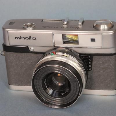 *Minolta Uniomat III film135.  1964*