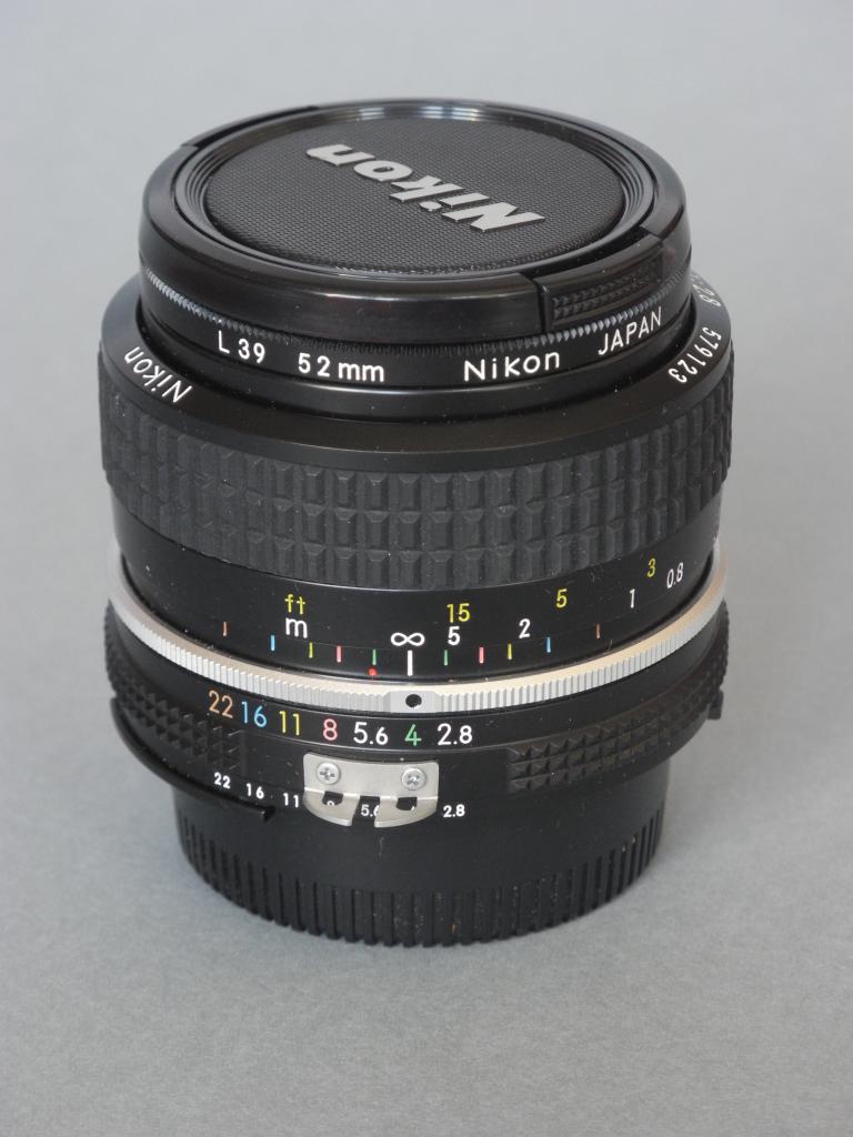 objectif Nikon-nikkor  1:2,8/28mm AI-S