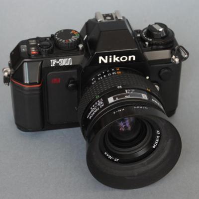 *Nikon 301 1985*
