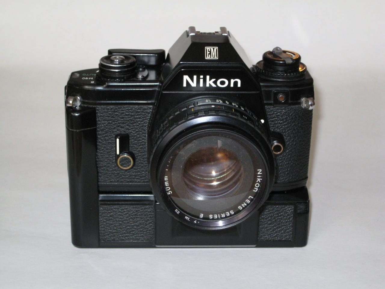 *Nikon EM film135 1979*
