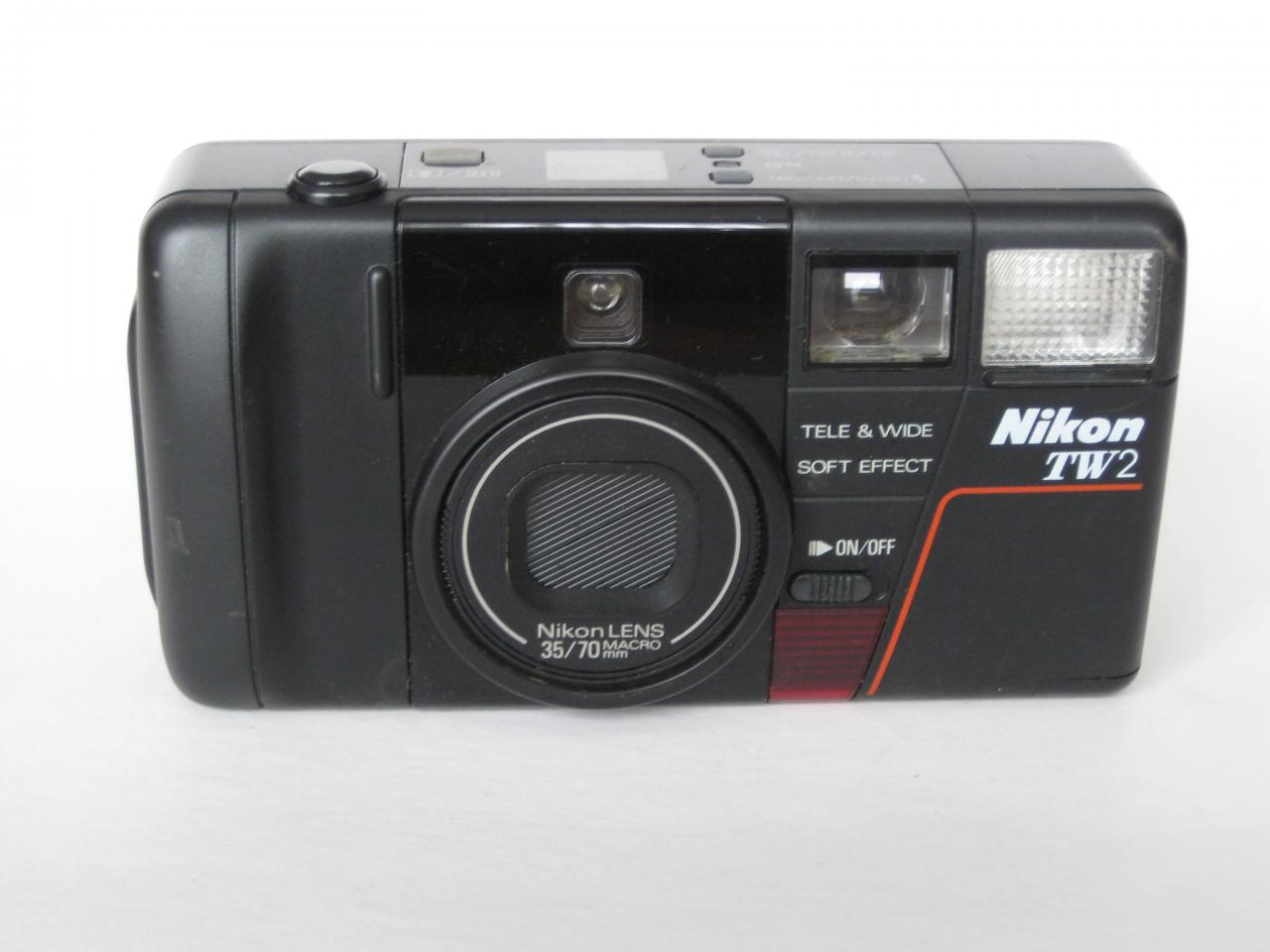 *Nikon TW 2 film135 1987*