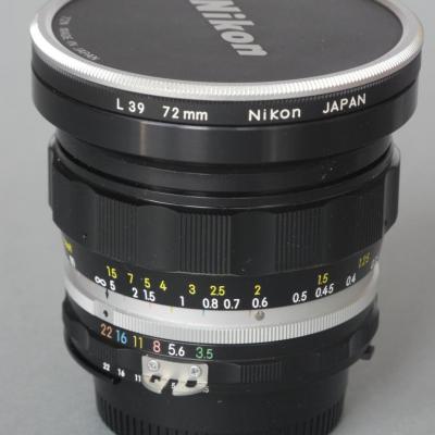 Objectif Nikon-Nikkor UD auto 1:3,5/20mm AI-S