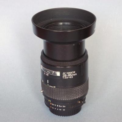 *Objectif Nikon AF 1:3.5-4,5/28-85 mm*