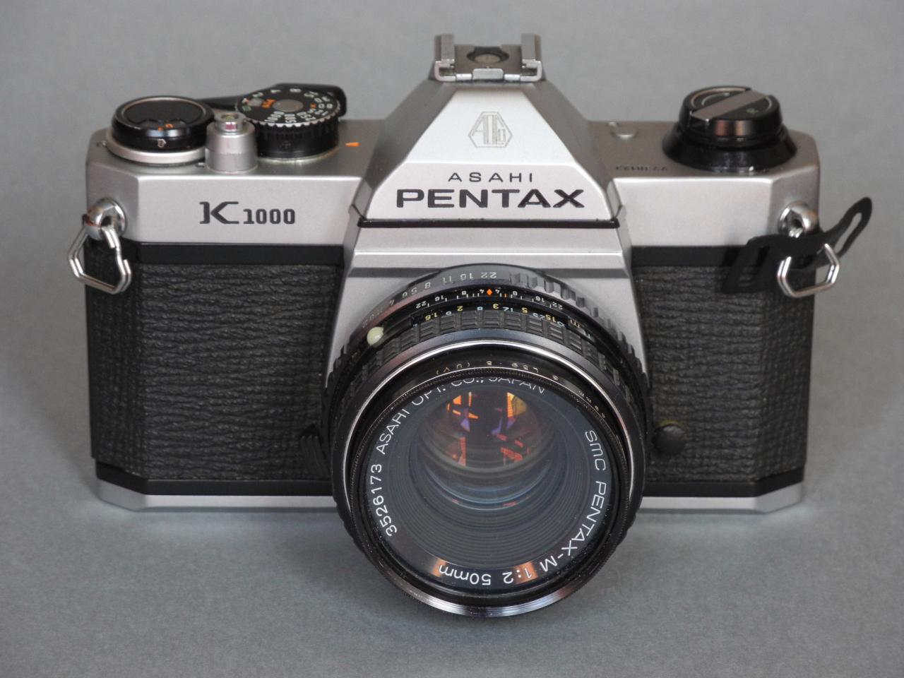 *Pentax K1000 film135 1976*