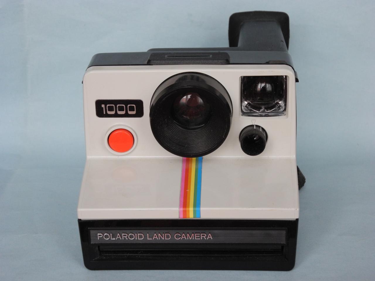 *Polaroid 1000 bouton rouge 1977 Grande-Bretagne*