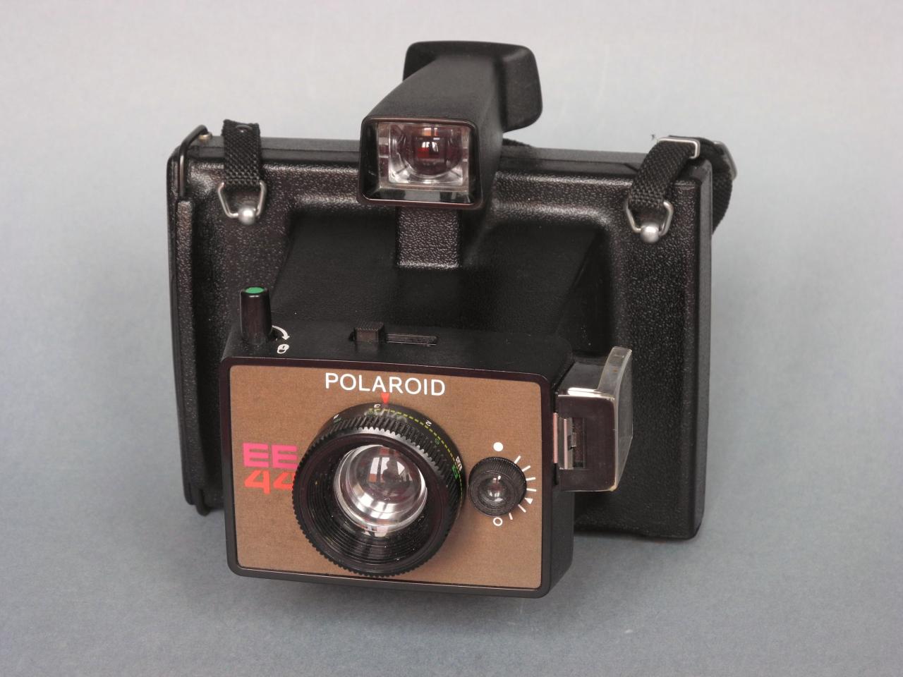 *Polaroid EE 44 1976 U.S.A*